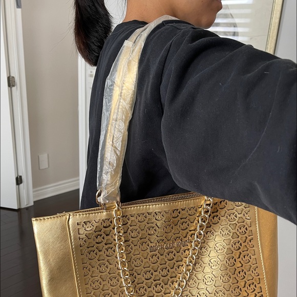 MICHAEL MICHAEL KORS TOTE - Picture 16 of 16